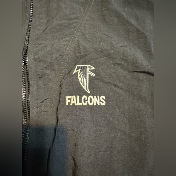Vintage Atlanta Falcons windbreaker - Picture 2 of 6